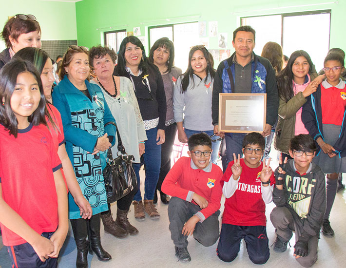 Talleres de Teatro en escuelas de San Pedro de Atacama fomentan arte y cultura con apoyo de SQM Litio